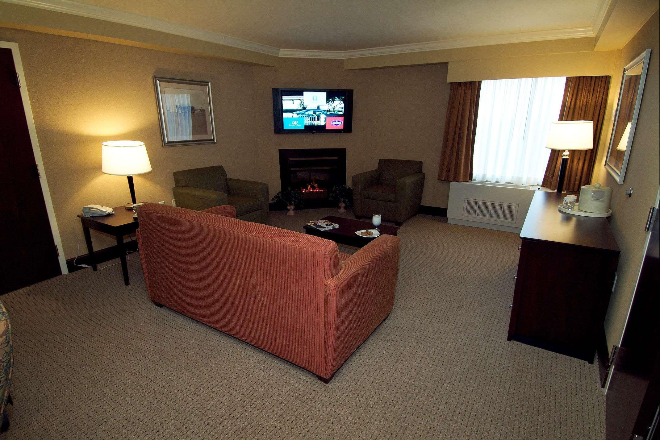 Doubletree By Hilton Pittsburgh Airport Hotell Moon Township Exteriör bild